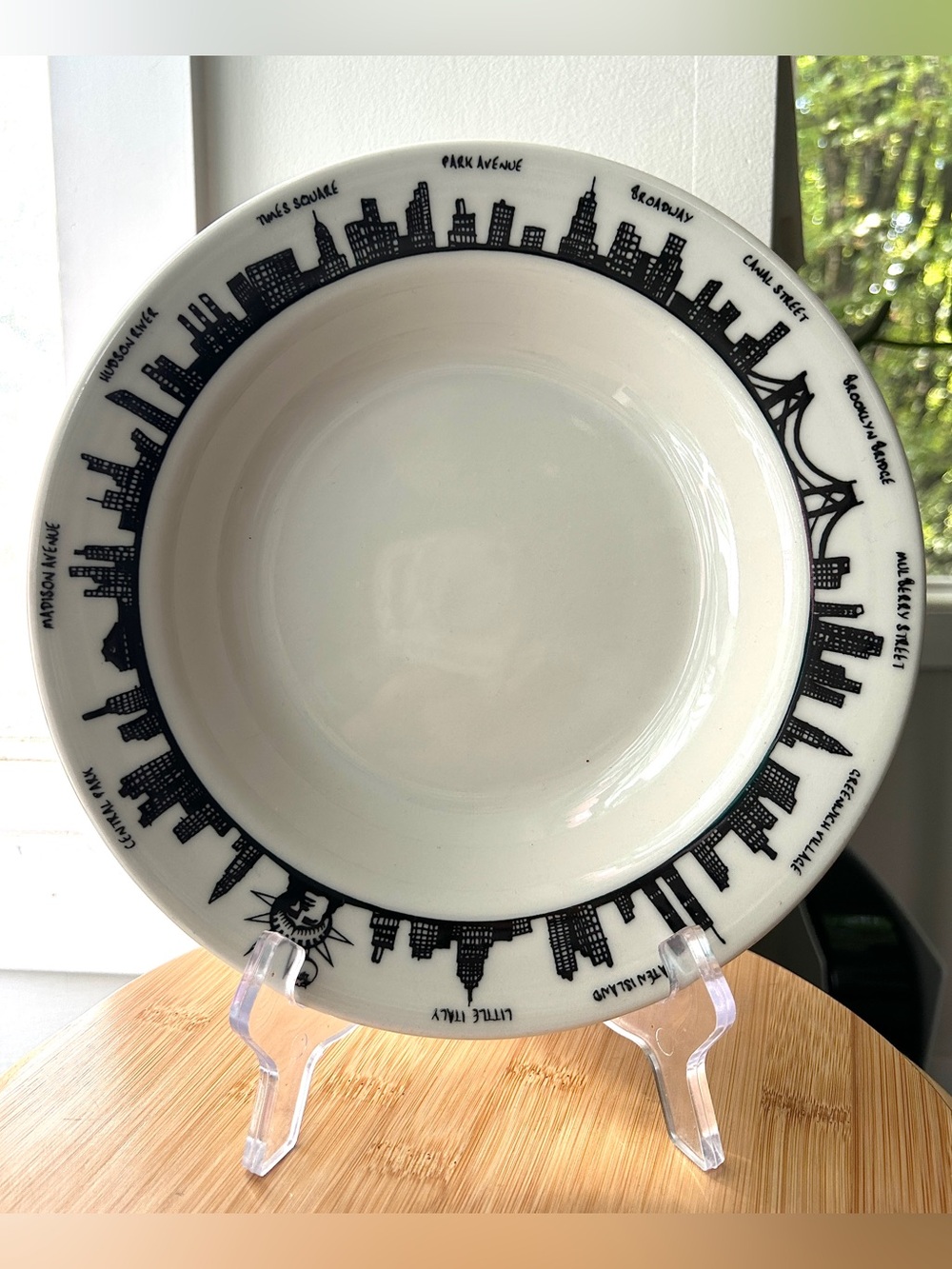 Vintage Fishs Eddy NYC 212 Skyline 9" Pasta Bowls - Pair of 2 (Homer Laughlin)